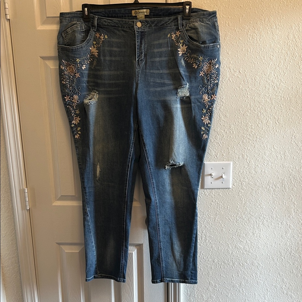 Democracy Distressed Blue Jeans with Floral Embroidery